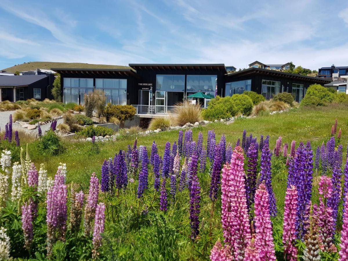 Three Rivers Lodge *